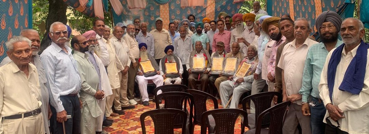 गुरदीप सिंह, प्यारा सिंह, सुच्चा राम, साधु राम, गुरमेल सिंह और तारा चंद को सम्मानित किया गया।